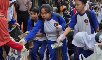 jumsih-di-jalan-suryakencana