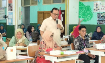 Workshop dan Training Motivasi Guru SDN Kampung Sawah
