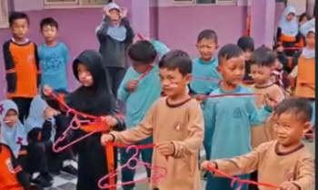Lomba Memperingati Hari Kemerdekaan di SDN Loji 3
