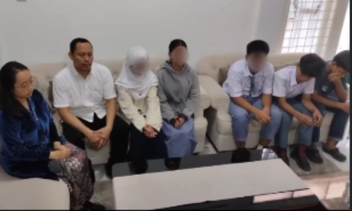 Siswi Tampar Siswi di Malabar Bogor