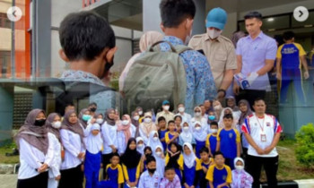 Dedie Rachim Sambut Para Siswa Pembelajaran Tatap Muka